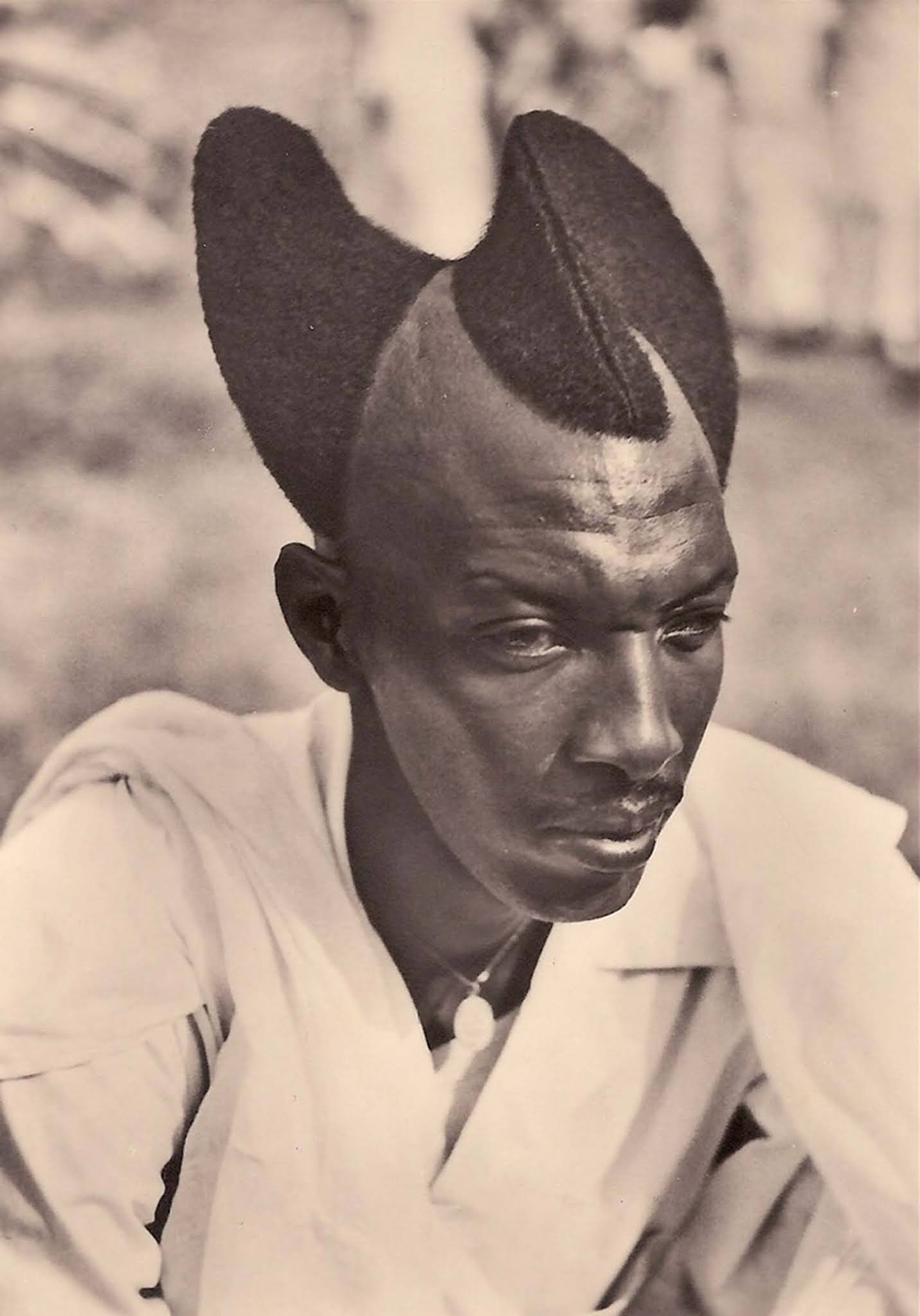 The amazing traditional Rwandan hairstyle of Amasunzu 1920 1930